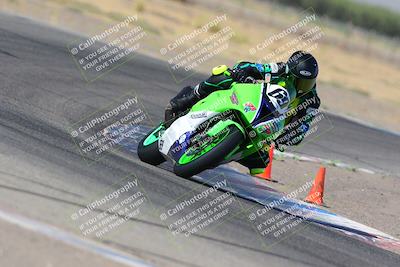 media/Aug-19-2022-TrackDaz (Fri) [[a0110a8595]]/Club Race/10am (Outside Grapevine)/